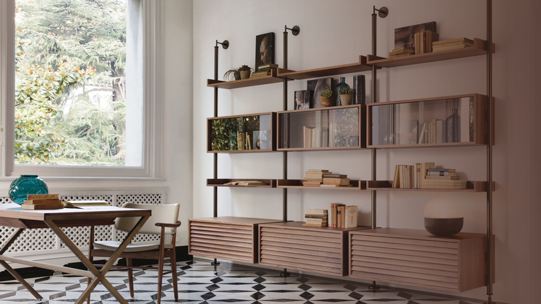 מקסימליסטי | יחצ חו"ל, Porada