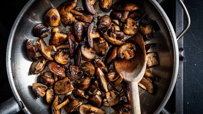 פטריות צלויות | סקוט סוצ'מן עבור הוושינגטון פוסט