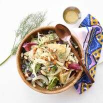 סלט שומר בוויניגרט חרדל ודבש – טרי, מפתיע ומאוזן | אפרת ליכטנשטט