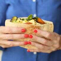 פיתה מקושקשת | אפרת ליכטנשטט