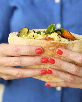 פיתה מקושקשת | אפרת ליכטנשטט