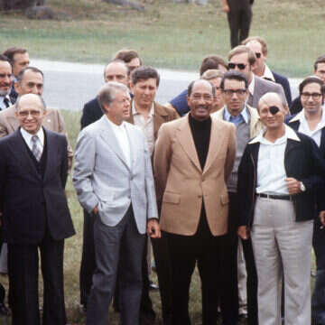 מנהיגי ארה"ב, ישראל ומצרים במהלך המשא ומתן לשלום בקמפ־דייויד, 1978 | איי.אף.פי