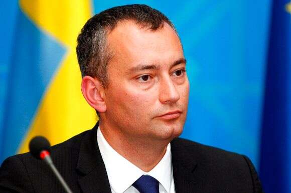 ניקולאי מלאדנוב | AP