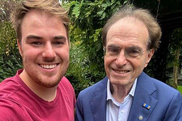 ירי קלוץ’ ושורד השואה רונלד ווטרמן | ירי קלוץ’