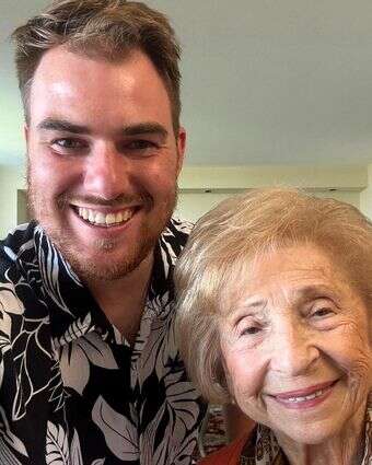 ירי קלוץ' ושורדת השואה רוזלי סימון | ירי קלוץ’ ירי קלוץ' ושורדת השואה רוזלי סימון | ירי קלוץ’