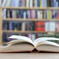 ספרים אילוסטרציה | שאטרסטוק