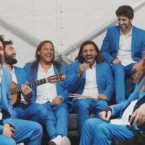 הפיל הכחול | שרה דיין