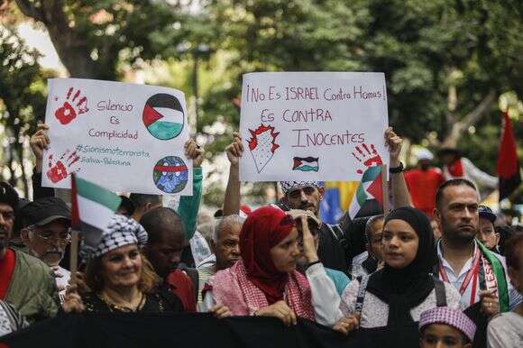 מזכיר את שנות השלושים. הפגנות תמיכה בחמאס 
בוונצואלה, ימים ספורים אחרי 7 באוקטובר | גטי אימג'ס