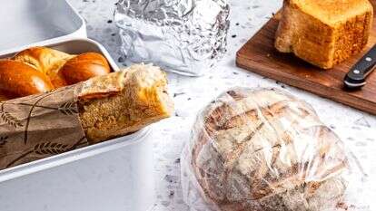 כדי לשמור על הלחם במיטבו, חשוב לזכור כלל אחד: אל תשימו אותו במקרר | סקוט סוצ'מן עבור הוושינגטון פוסט