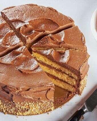 איך לחתוך עוגה כמו מקצוען | ריי לופז // הוושינגטון פוסט