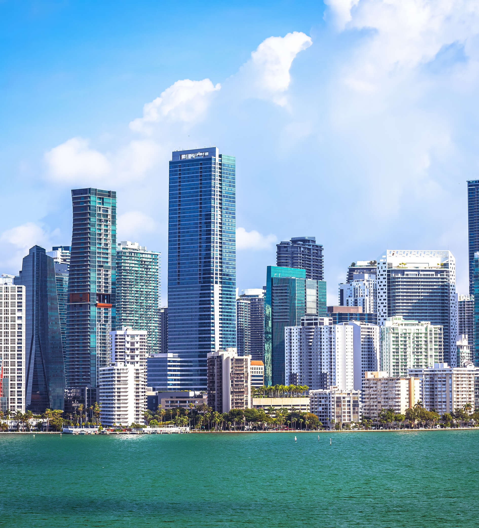 שמש שקרנית ויהודים חמים: מיאמי, יומן מסע