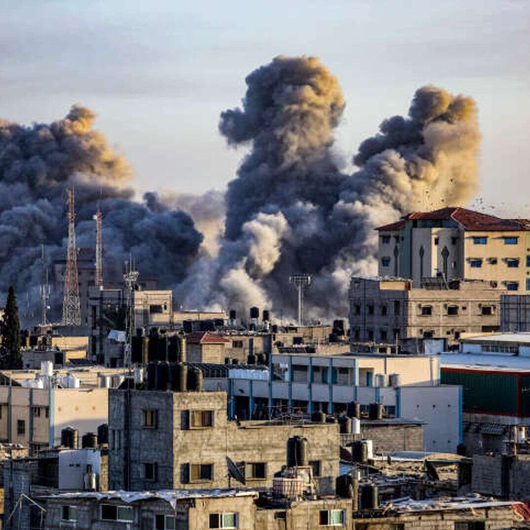 תקיפת חיל האוויר בדרום רצועת עזה. אילוסטרציה | עבד רחים חטיב, פלאש 90