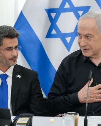 רה"מ נתניהו וראש עיריית קרית שמונה, אביחי שטרן, בישיבת הממשלה בעיר | מעיין טואף, לע"מ