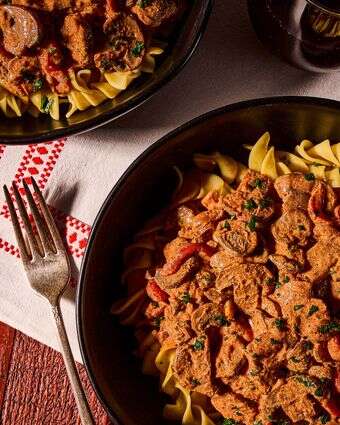 תבשיל פפריקש הונגרי עם פטריות | לורן בולבין/הוושינגטון פוסט