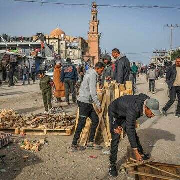 תושבי עזה בחאן יונס, בשבוע שעבר | אעבד ראחים חאטיב, פלאש 90