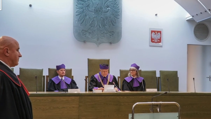 בית משפט בפולין | צילום מסך מיוטיוב בית משפט בפולין | צילום מסך מיוטיוב