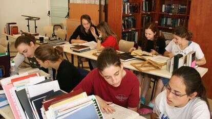 תורת ארץ ישראל זקוקה למבט נשי. מדרשת לינדנבאום בירושלים | גרשון אלינסון, פלאש 90