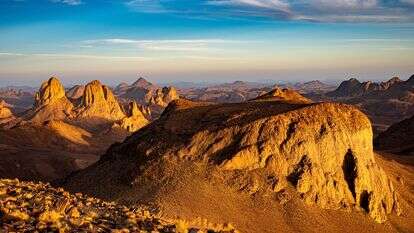 מעמד הר סיני הוא רגע שיא בחייו של עם ישראל | שאטרסטוק