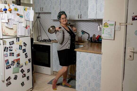 אמונה קליין בר־נוי | נעמה שטרן