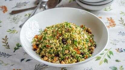 סלט בורגול ופירות יבשים | גיא אשכנזי, Agency Karela