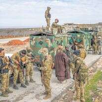 המטרה היא יציבות. כוחות א־שרע ממזרח לחלב, בדרכם לנהר פרת | EPA