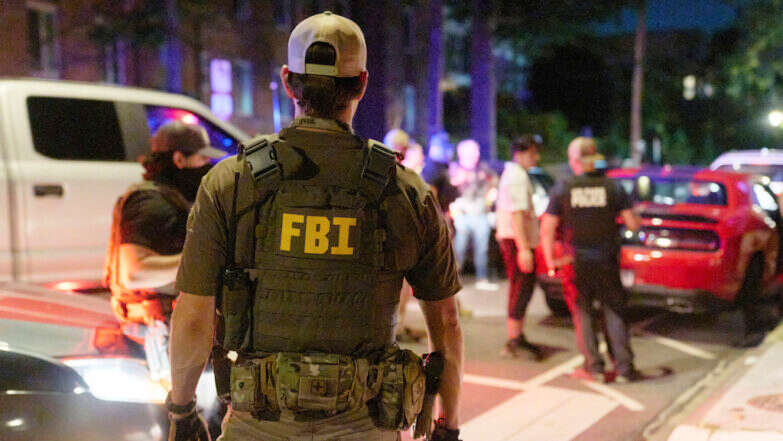 כוחות FBI בארה"ב | AP כוחות FBI בארה"ב | AP
