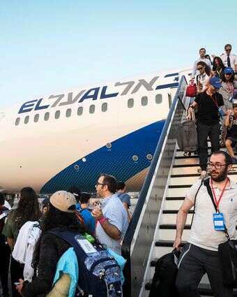 עולים חדשים מצפון אמריקה מגיעים ב"טיסת עלייה" מיוחדת מטעם ארגון נפש בנפש | פלאש 90