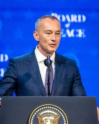 חצר ניקולאי דף הבית | EPA