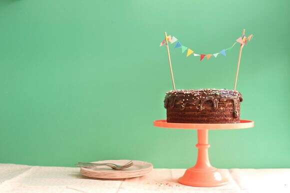 עוגת יום הולדת עם קרם תפוז וזיגוג שוקולד | אפרת ליכטנשטט