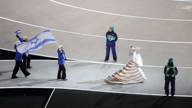 נבחרת ישראל באולימפיאדת החורף 2026 | EPA/FAZRY ISMAIL