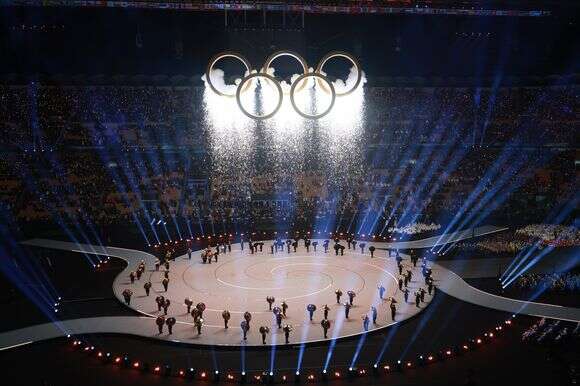 טקס הפתיחה של אולימפיאדת החורף 2026 | EPA/NEIL HALL