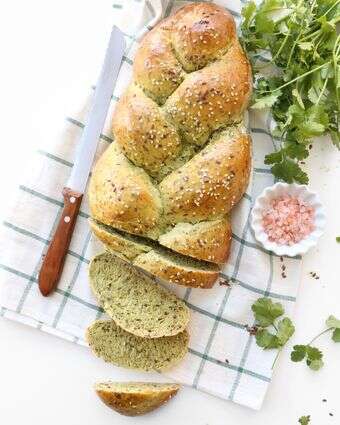 חלת כוסברה | אפרת ליכטנשטט