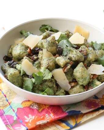 ניוקי עם כוסברה ברוטב ירוק מפתיע - למה לא חשבתם על זה קודם? | אפרת ליכטנשטט