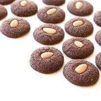 עוגיות חרובים מתובלות | אפרת ליכטנשטט