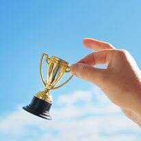 "ברגע שאנחנו מתעקשים על הכרה היא בורחת" | שאטרסטוק "ברגע שאנחנו מתעקשים על הכרה היא בורחת" | שאטרסטוק