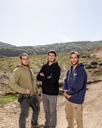 עם הטוריה והגוזמבה | נעמה שטרן