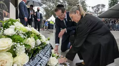 הנשיא הרצוג ורעייתו מיכל בבונדיי ביץ', אוסטרליה | מעיין טואף, לעמ