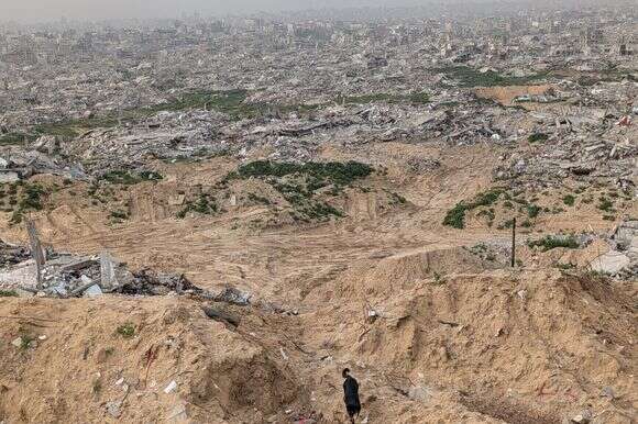 חורבות עזה - במבט ממוצב צה"ל ברצועה | ישראל שמאי