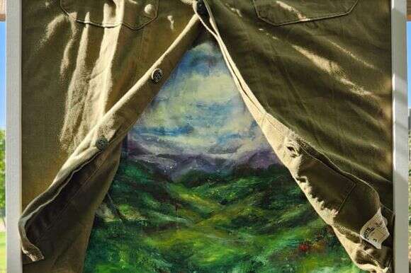 מעיין בוסקילה, מדי בי"ת, שמן על מדי צבא, 2025. | המסלול לאמנות, מכללת תלפיות מעיין בוסקילה, מדי בי"ת, שמן על מדי צבא, 2025. | המסלול לאמנות, מכללת תלפיות