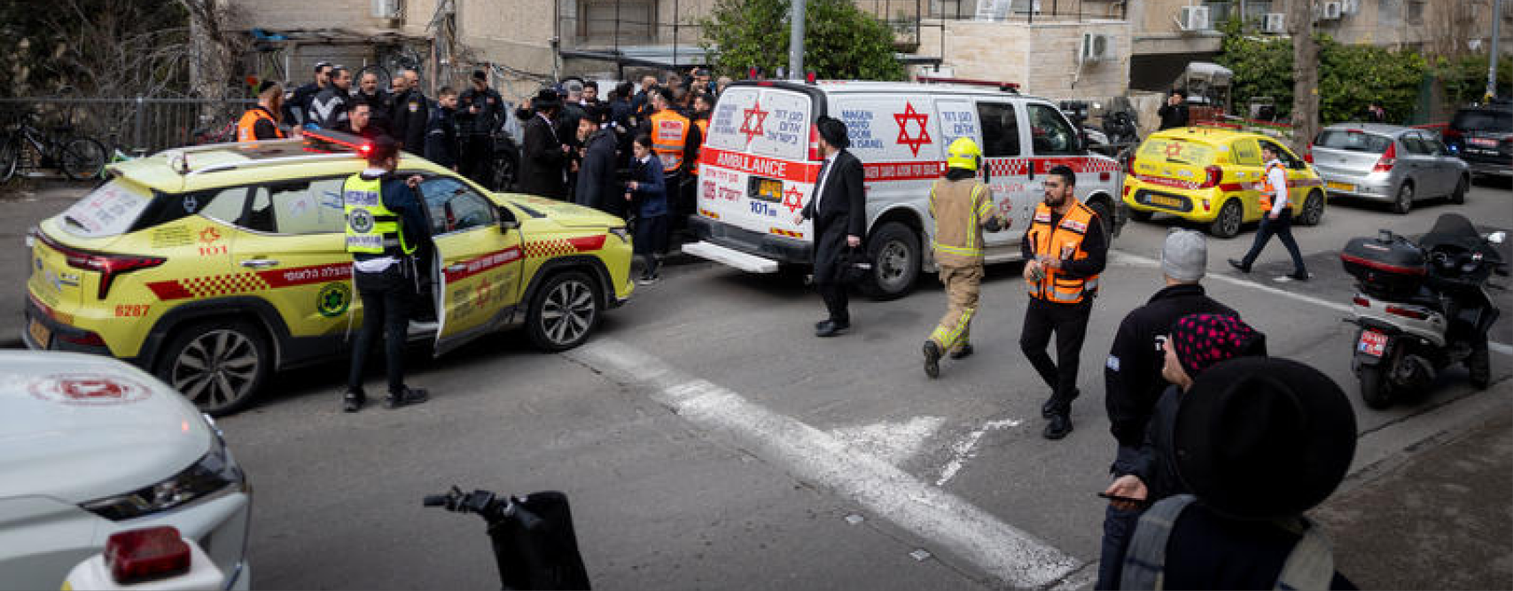 תזמון מצמרר. חילוץ הילדים מהמעון החרדי בירושלים לאחר ששניים מהפעוטות מתו בו | חיים גולדברג, פלאש 90