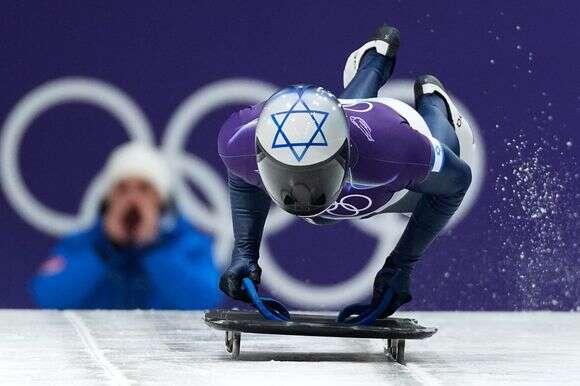 ג'ארד פיירסטון מישראל מזנק לריצת סקלטון לגברים באולימפיאדת החורף 2026 | AP