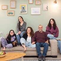 נדלן משפחת אילוז דף הבית | אביטל הירש