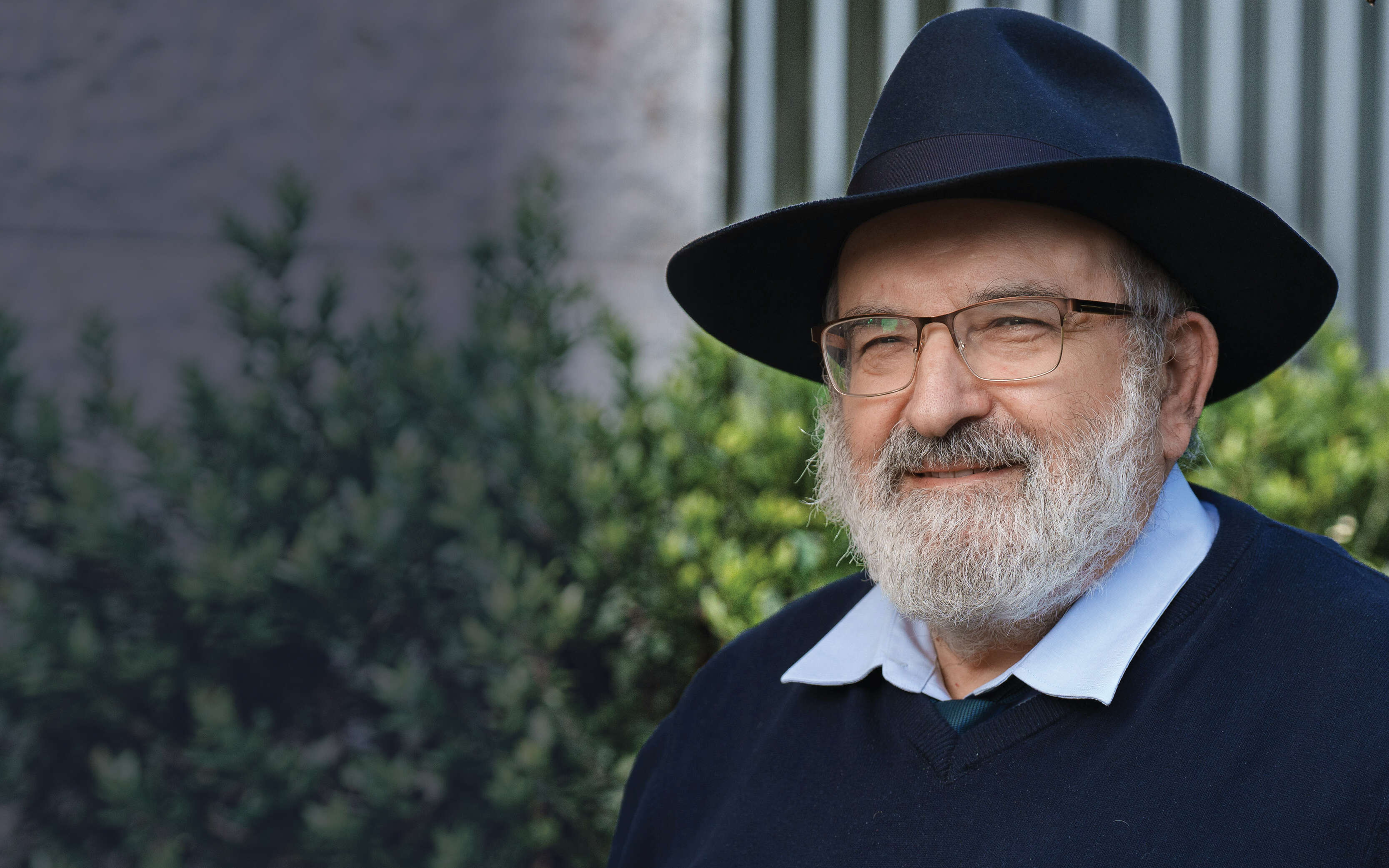 לא מאמין בכתב האישום | אנצ'ו גוש, ג'יני