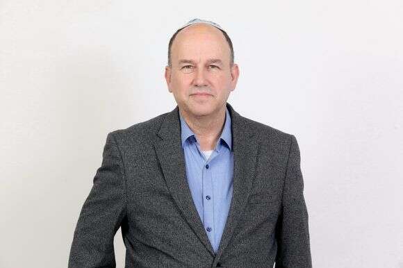 עורך הדין אסף פוזנר | ניב קנטור