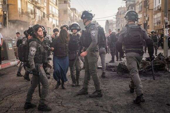 ההתפרעויות והמעצרים בבני ברק | Oren Ziv/Flash90 ההתפרעויות והמעצרים בבני ברק | Oren Ziv/Flash90