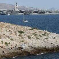 נושאת המטוסים הגדולה בעולם, USS ג'רלד פורד עוגנת בחופי יוון, נושאת המטוסים הגדולה בעולם, USS ג'רלד פורד עוגנת בחופי יוון, בדרכה לישראל.  ארכיון | AFP