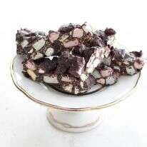 לא כדורי שוקולד: החטיף שגונב את ההצגה | אפרת ליכטנשטט