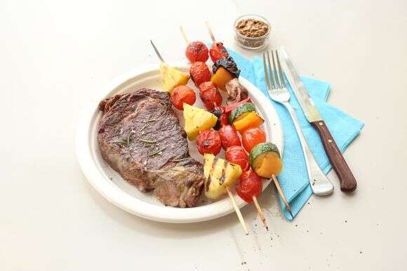 סטייק | אפרת ליכטנשטט