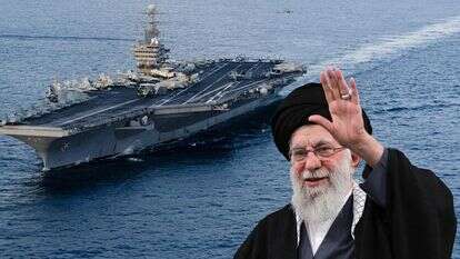 עלי חמינאי וברקע נושאת המטוסים האמריקנית "אברהם לינקולן", שנמצאת כעת במזרח התיכון | AFP