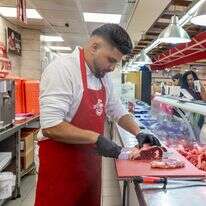 אגף בשר בסופרמרקט | יוסי אלוני, פלאש 90